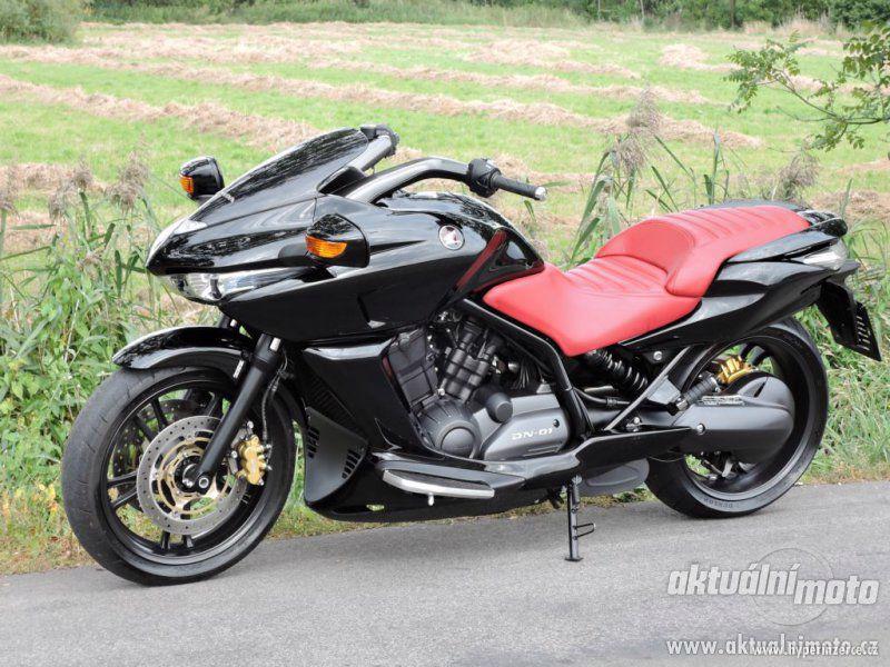 Prodej motocyklu Honda DN-01 - foto 5