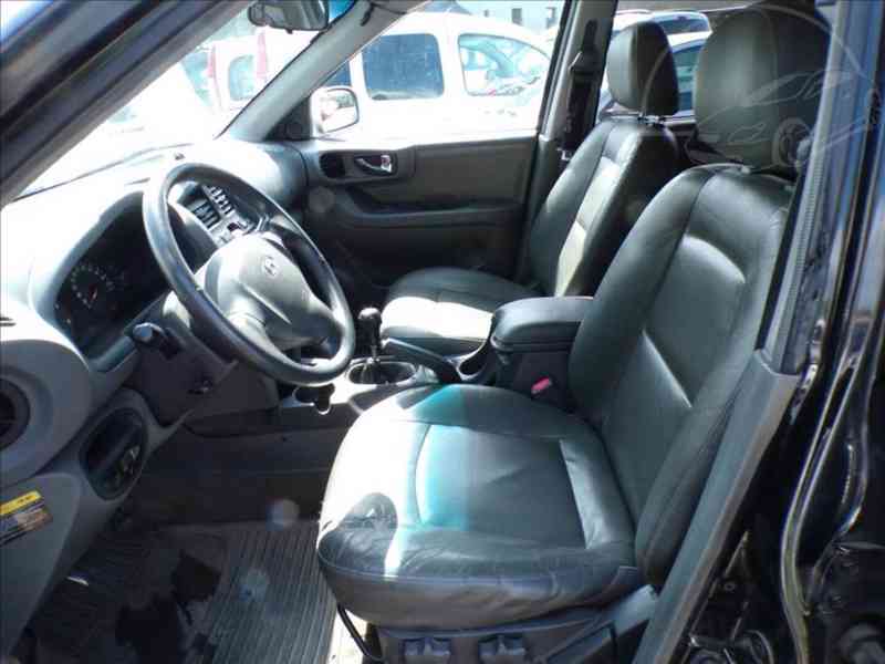 Hyundai Santa Fe 2,0 CRDi TAŽNÉ ZAŘÍZENÍ,4X4 - foto 7