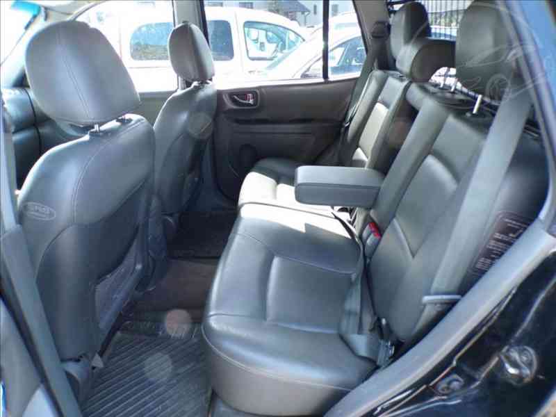 Hyundai Santa Fe 2,0 CRDi TAŽNÉ ZAŘÍZENÍ,4X4 - foto 8