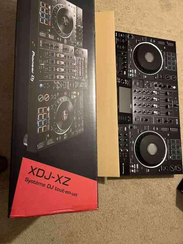 Pioneer DJ XDJ RX3, Pioneer XDJ XZ , Pioneer DJ DDJ-REV7  - foto 3