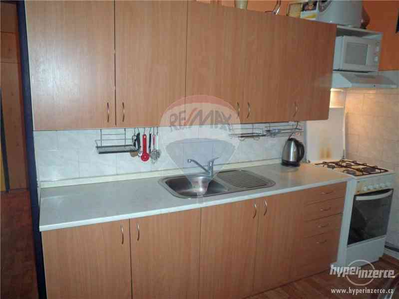 Prodej cihlovébo bytu 2+1 v OV, 55 m2, ul. Jamborová, Tišnov - foto 2