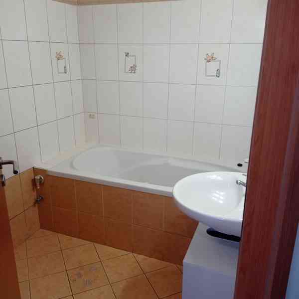 Pronájem bytu 3+1 Prostějov - foto 2