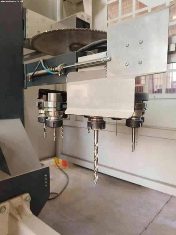 Obráběcí centrum na profily InfoTEC 6205 PRO 5 AXIS - foto 4