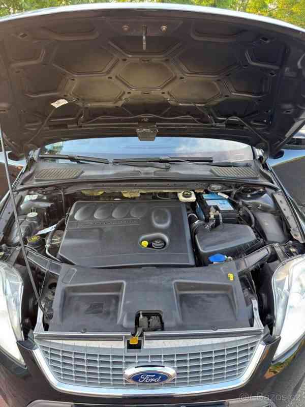 Ford Mondeo 2,0 - foto 3