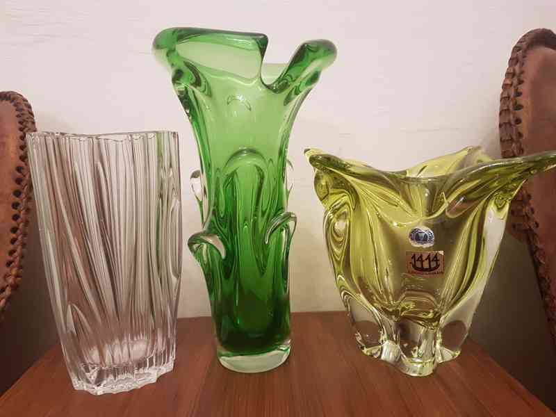 Vázy hutní sklo Škrdlovice - foto 2