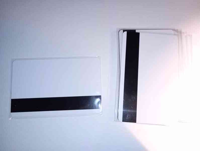 Čtečka a kopírka karet + prázdné karty - foto 3