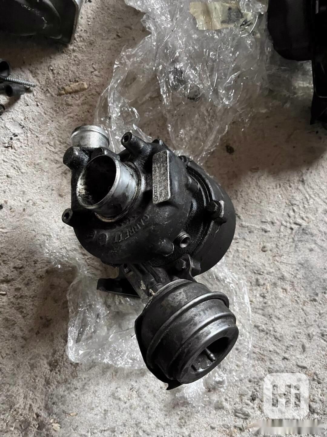 Turbo gt1749v z podelneho motoru - foto 1