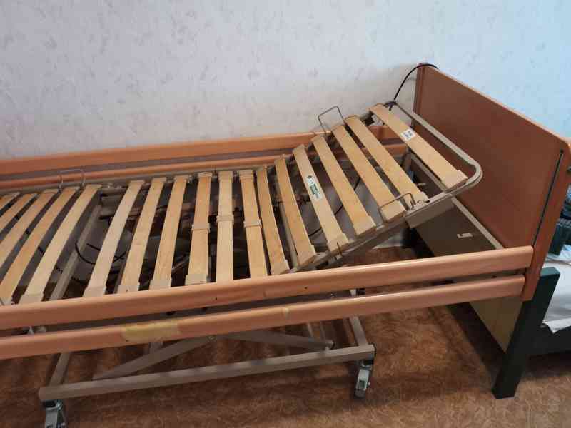 Polohovací postel  - foto 8