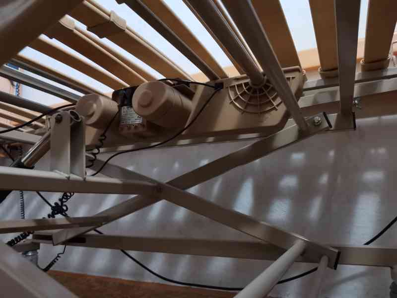 Polohovací postel  - foto 7