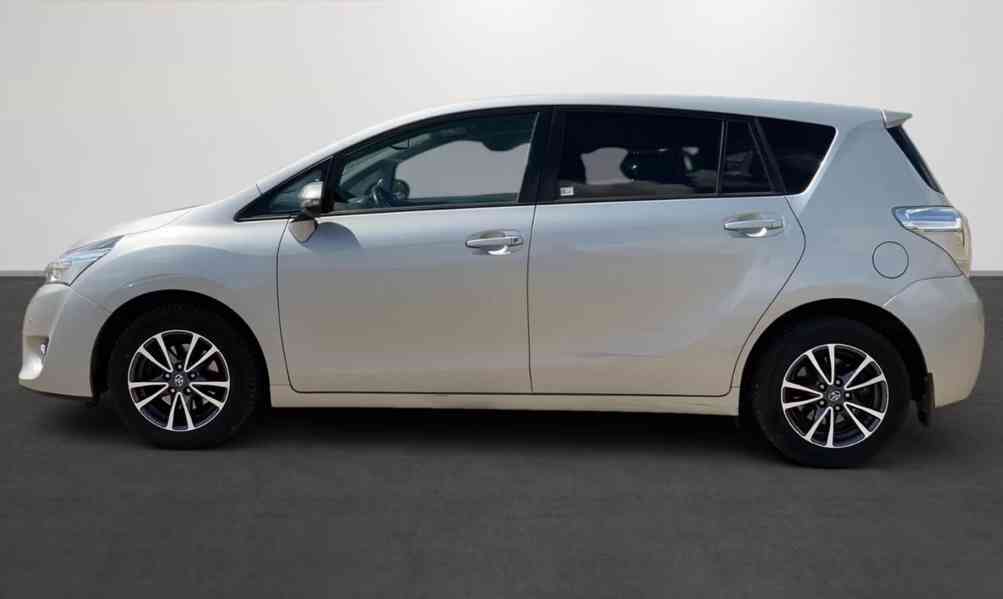 Toyota Verso 1.8i Life benzín 108kw - foto 6