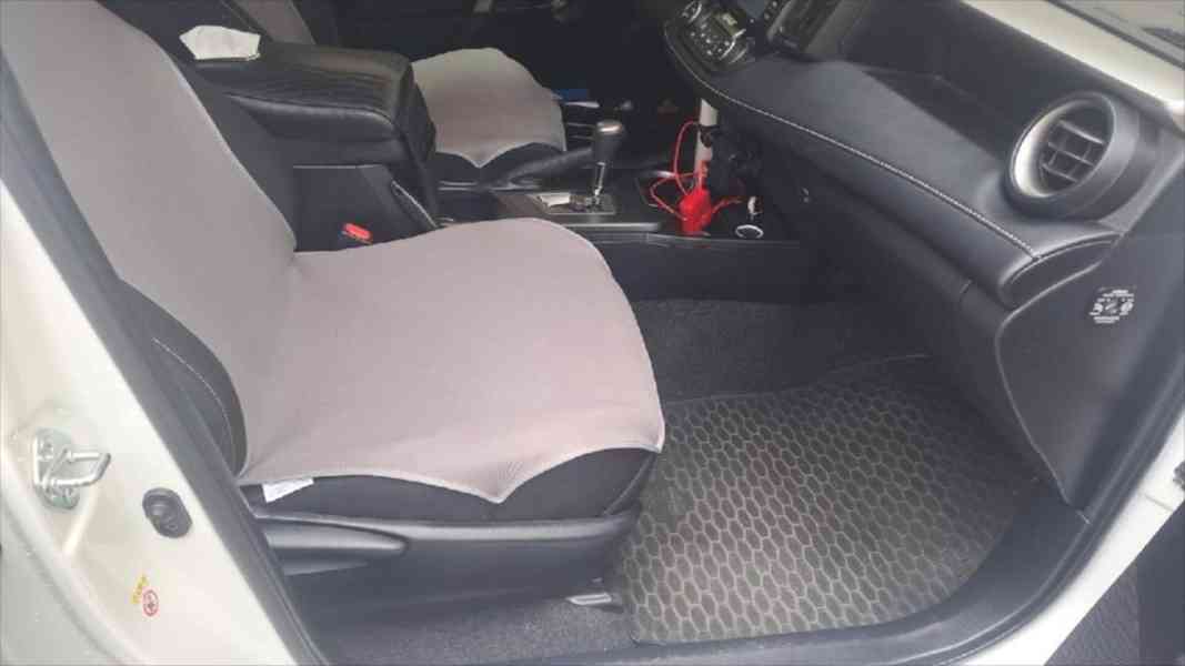 Toyota RAV4 Hybrid automat - foto 6