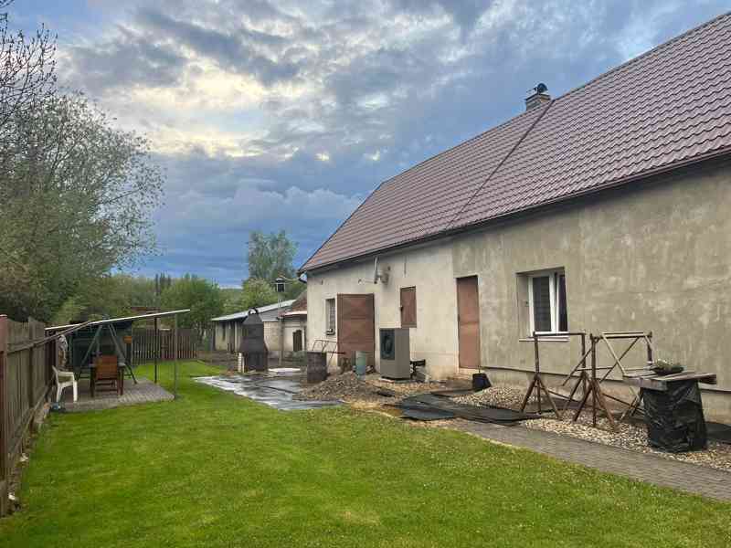 Prodám rodinný dům Úhošťany u Kadaně - foto 10