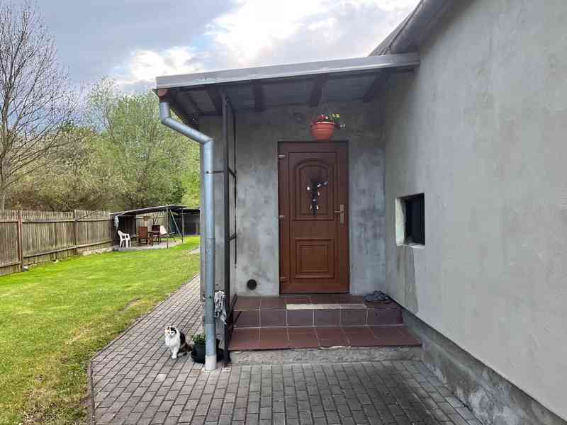 Prodám rodinný dům Úhošťany u Kadaně - foto 2