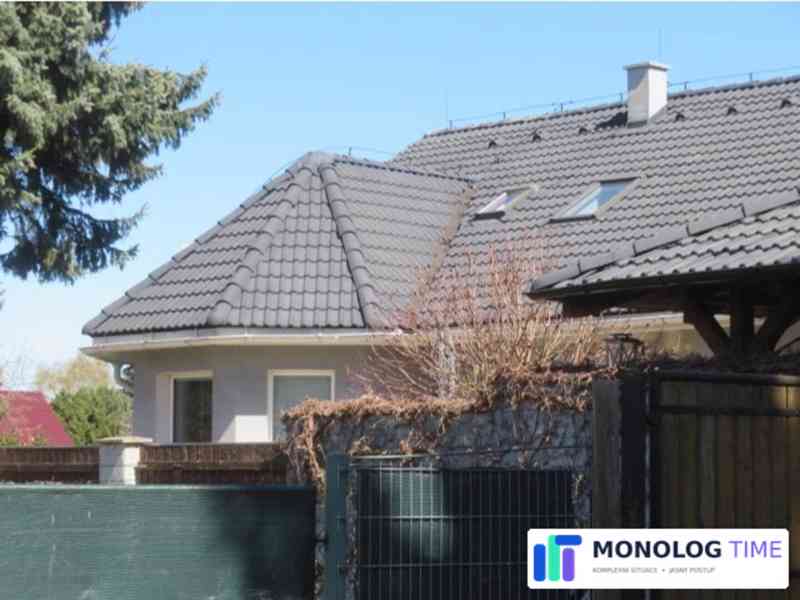 RD Kostelec nad Černými lesy, zastavěná plocha a nádvoří o v - foto 2