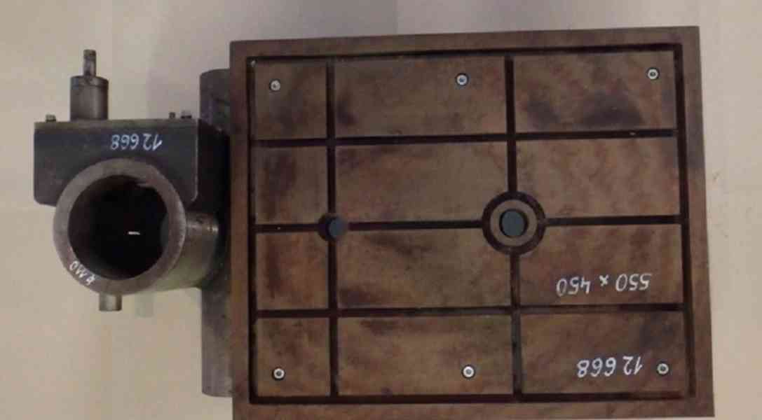 Stůl na vrtačku 550x450 , na průměr sloupu 110 (8465.)   - foto 2