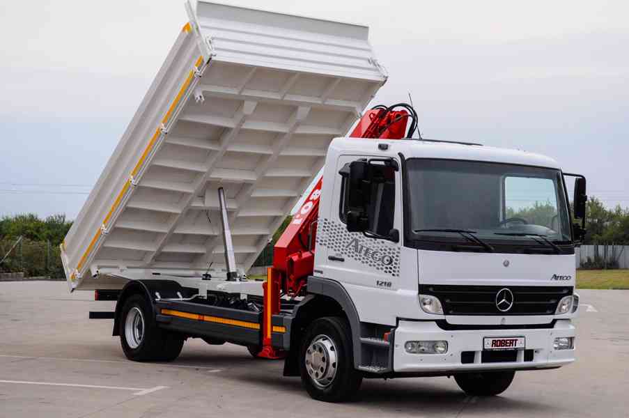 MERCEDES ATEGO 1218 TŘÍSTRANNÝ SKLÁPĚČ + HYDRAULICKÁ RUKA - foto 77