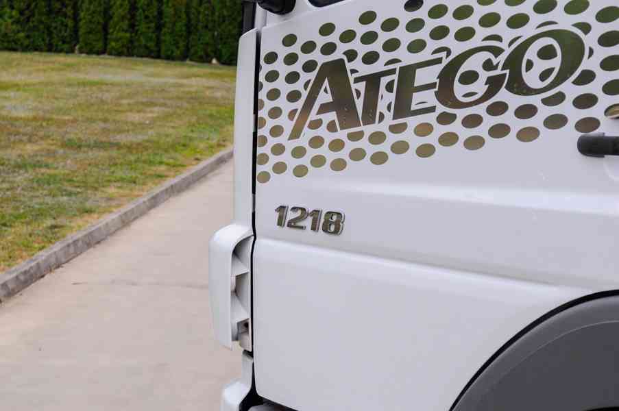 MERCEDES ATEGO 1218 TŘÍSTRANNÝ SKLÁPĚČ + HYDRAULICKÁ RUKA - foto 28