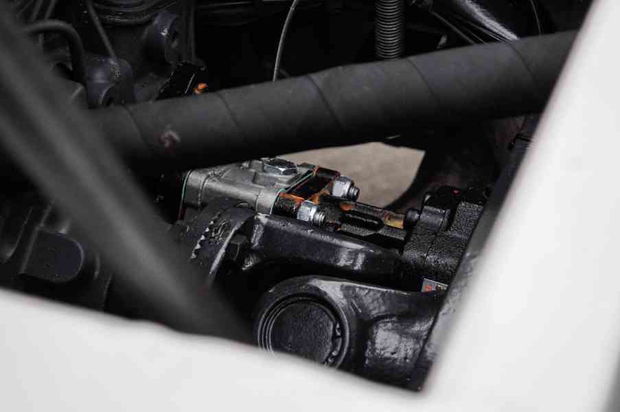 MERCEDES ATEGO 1218 TŘÍSTRANNÝ SKLÁPĚČ + HYDRAULICKÁ RUKA - foto 69