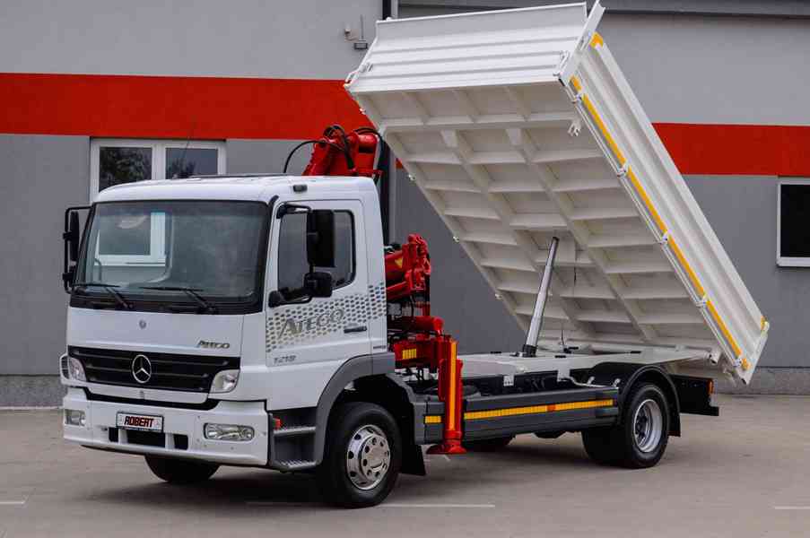 MERCEDES ATEGO 1218 TŘÍSTRANNÝ SKLÁPĚČ + HYDRAULICKÁ RUKA - foto 78