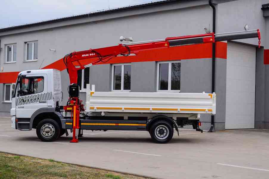 MERCEDES ATEGO 1218 TŘÍSTRANNÝ SKLÁPĚČ + HYDRAULICKÁ RUKA - foto 86