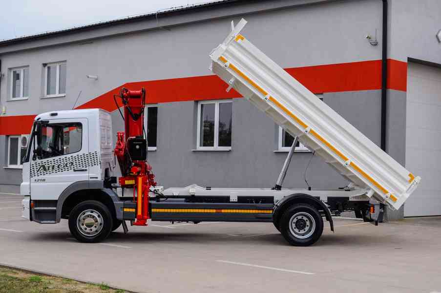 MERCEDES ATEGO 1218 TŘÍSTRANNÝ SKLÁPĚČ + HYDRAULICKÁ RUKA - foto 79