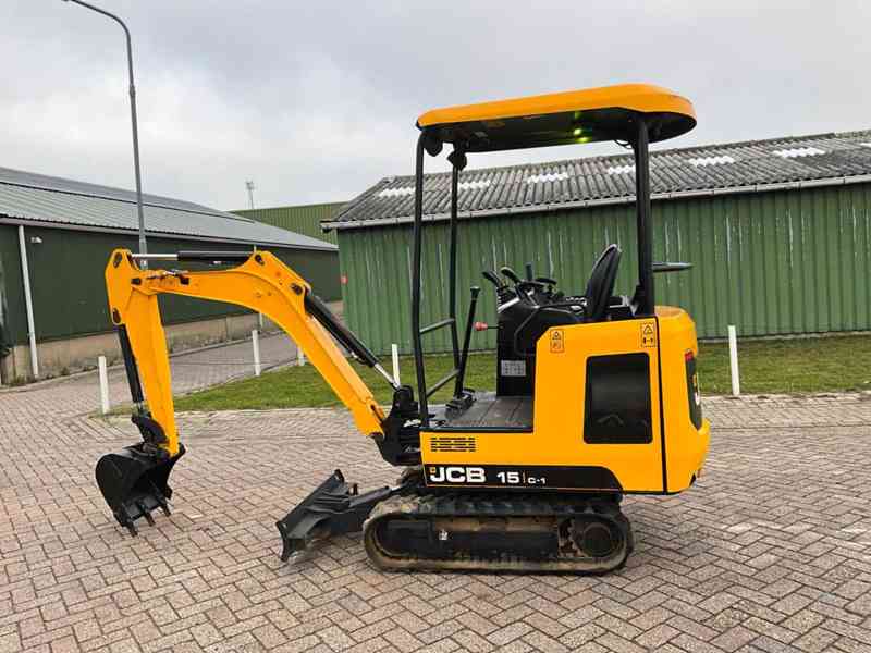 Bagar JCB 15-C1 - foto 10