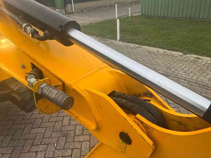 Bagar JCB 15-C1 - foto 12