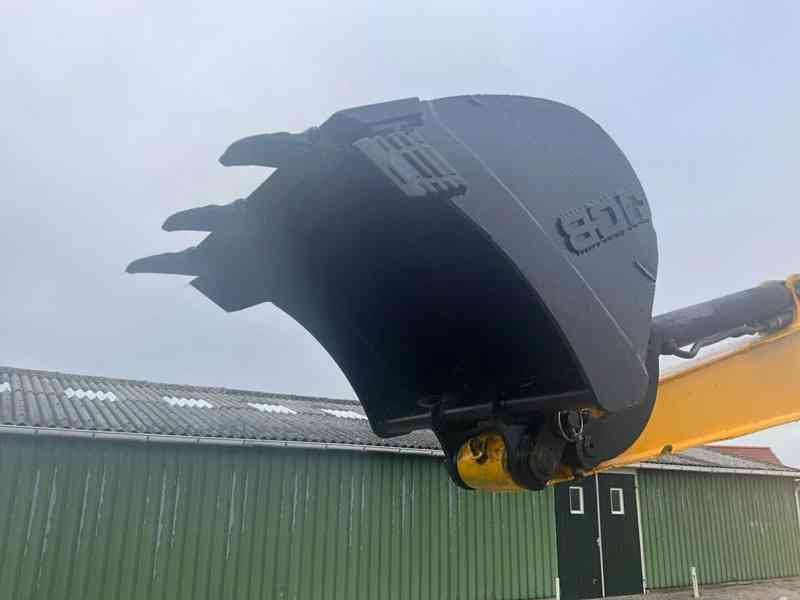 Bagar JCB 15-C1 - foto 6