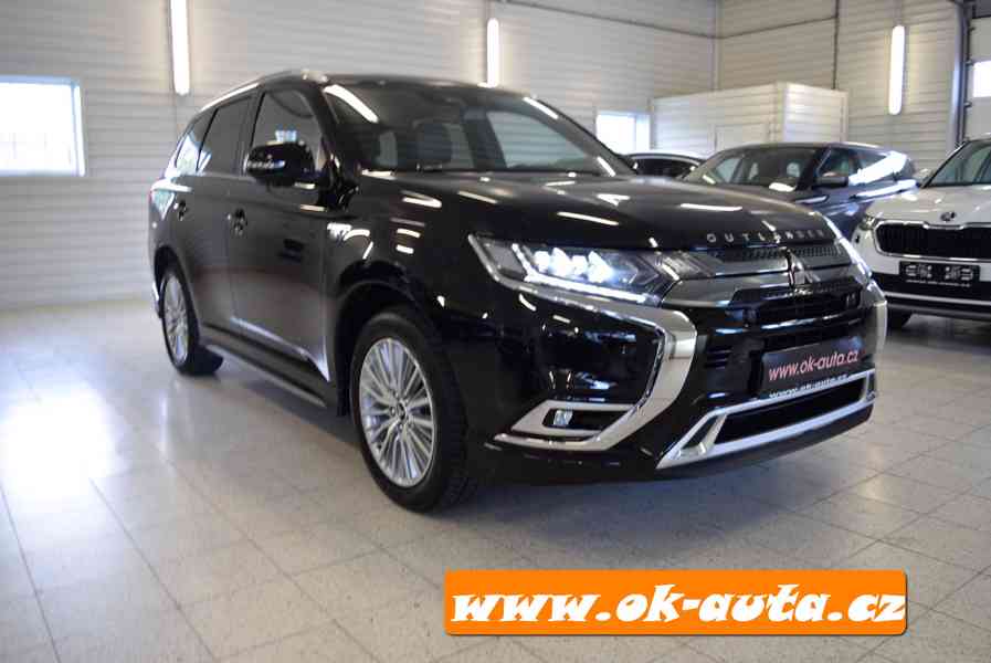 Mitsubishi Outlander 2.4 PHEV HYBRID MAX.VÝBAVA 4x4-DPH - foto 7
