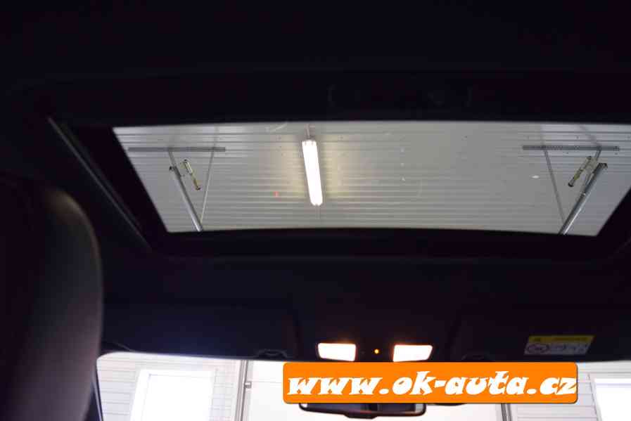 Mitsubishi Outlander 2.4 PHEV HYBRID MAX.VÝBAVA 4x4-DPH - foto 16
