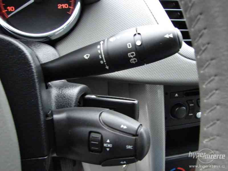 Peugeot 207 1.4i r.v.2007 (1.Maj.serv.kníž.) Dedictví - foto 11