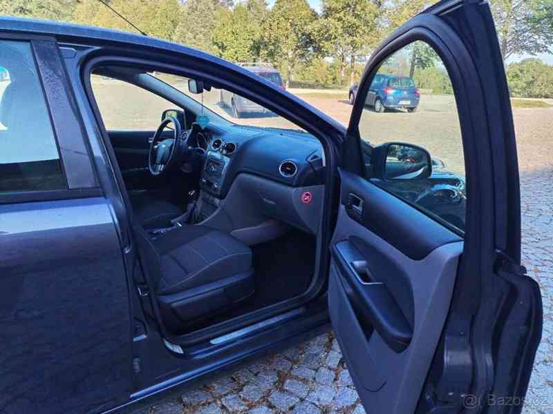 Ford Focus 1,8   BENZÍN 92 kW – ROK 2010 - foto 10