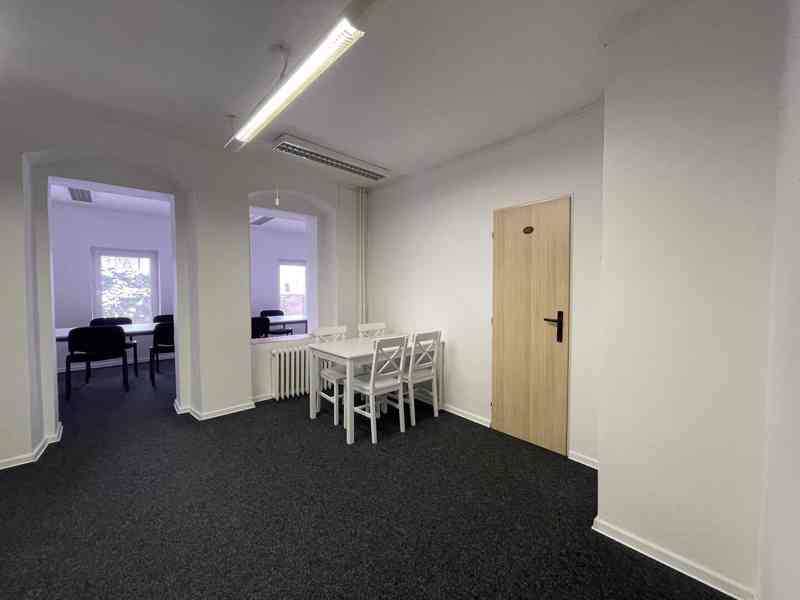 Pronájem komerčních prostor v České Lípě - foto 5