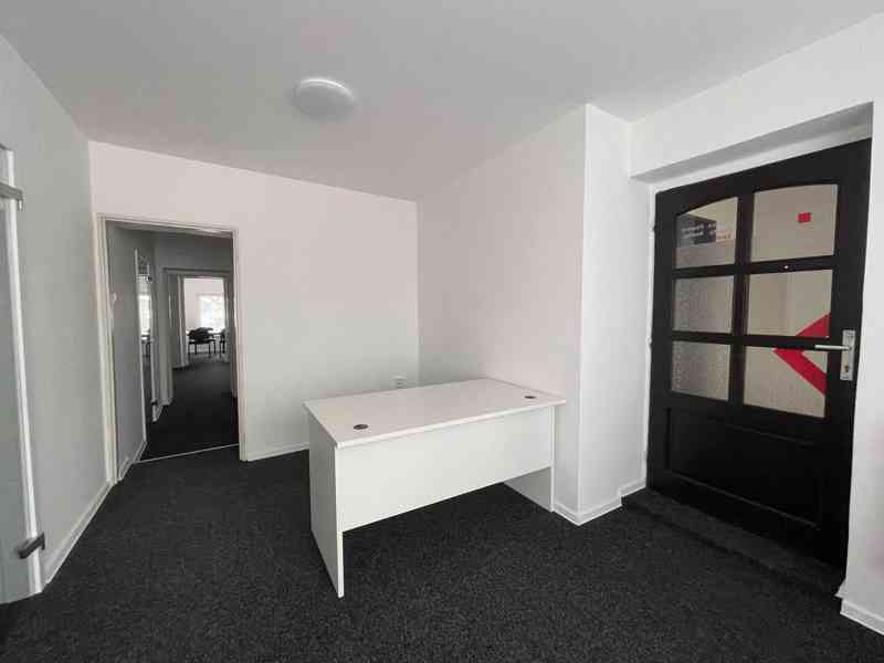 Pronájem komerčních prostor v České Lípě - foto 8