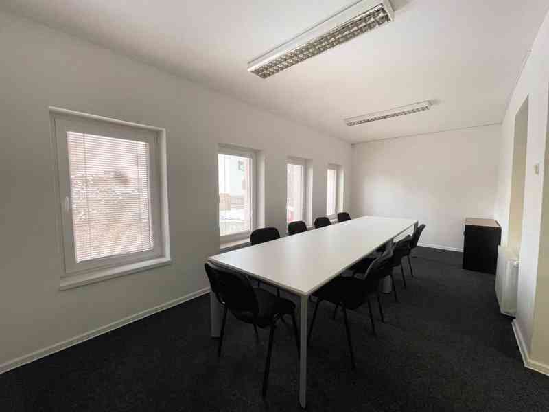 Pronájem komerčních prostor v České Lípě - foto 3