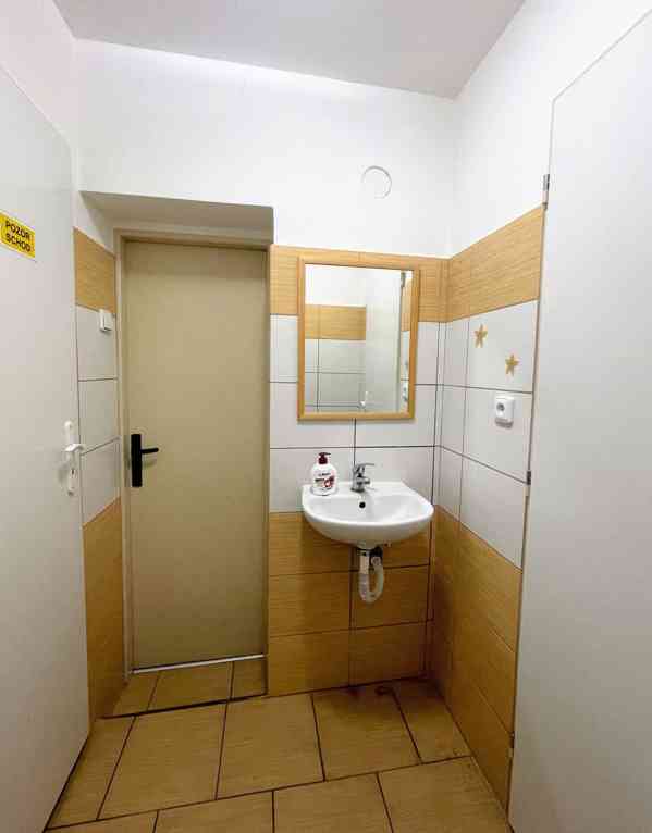 Pronájem komerčních prostor v České Lípě - foto 10