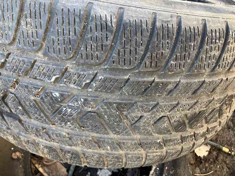 Zimní pneu Pirelli Scorpion 285/40 r20 použité 2ks - foto 6