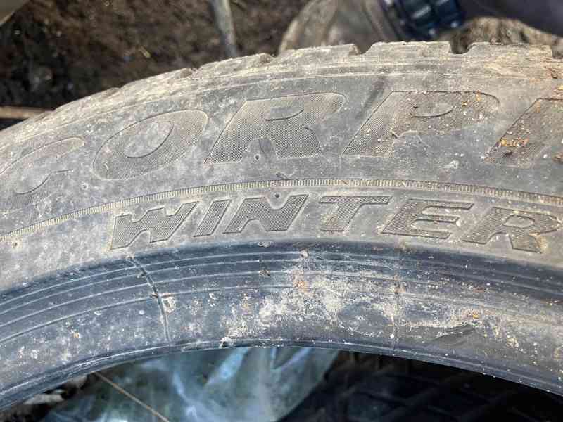 Zimní pneu Pirelli Scorpion 285/40 r20 použité 2ks - foto 4