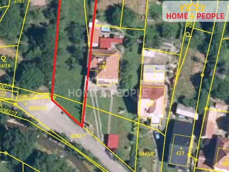 Prodej stavebního pozemku v Pitíně o výměře 2 300 m - foto 1