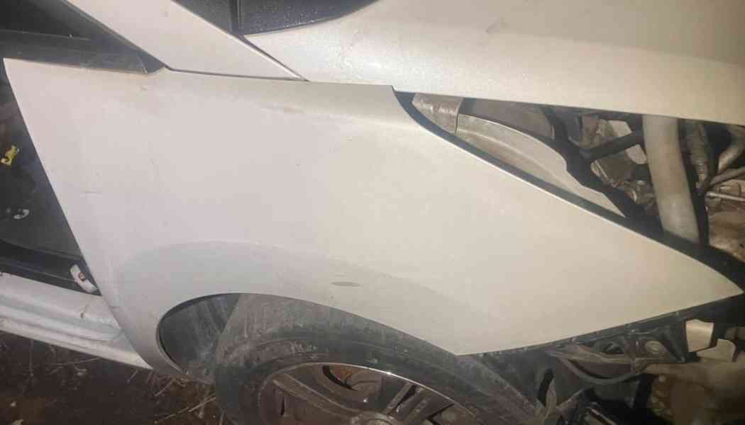 PEUGEOT 5008-1,6HDI-AUTOMAT+DALSI DILY.INFO TEXT - foto 2