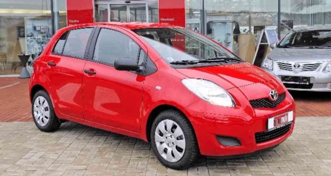 toyota yaris - foto 1