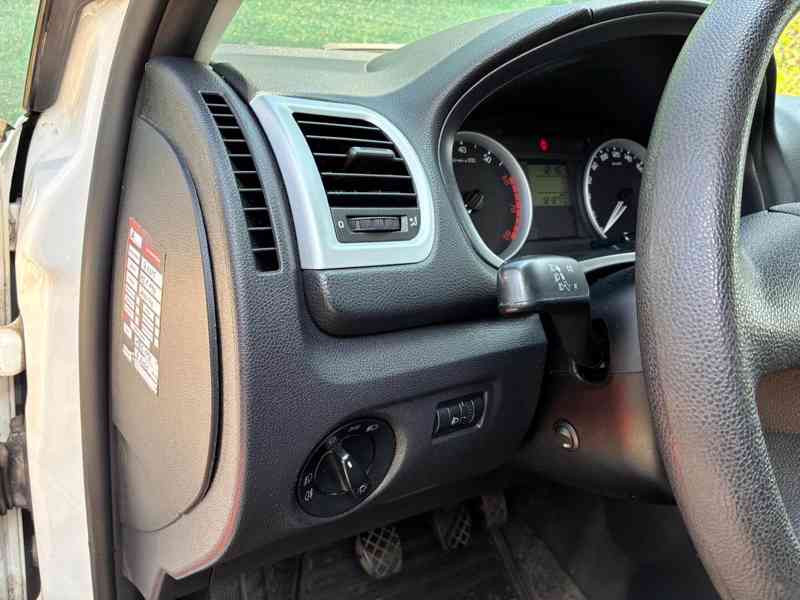 Škoda FABIA 2 - foto 8