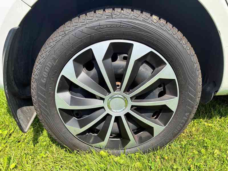 Škoda FABIA 2 - foto 21