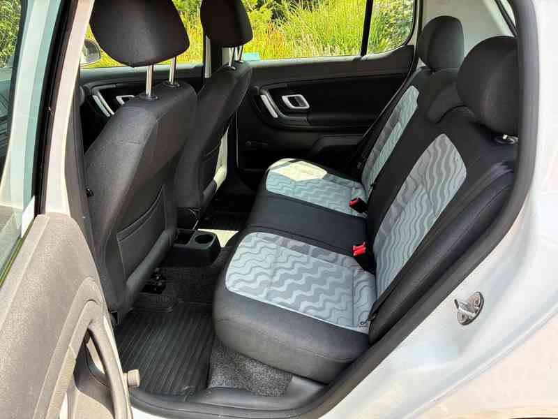 Škoda FABIA 2 - foto 16