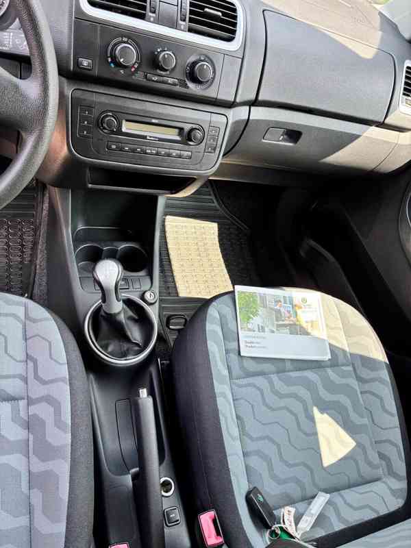 Škoda FABIA 2 - foto 18