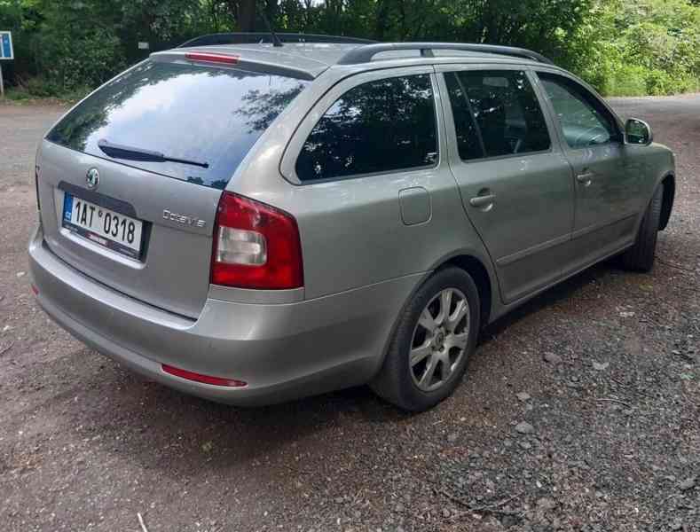 Škoda Octavia 1,9 II tdi rok 2010 - foto 2