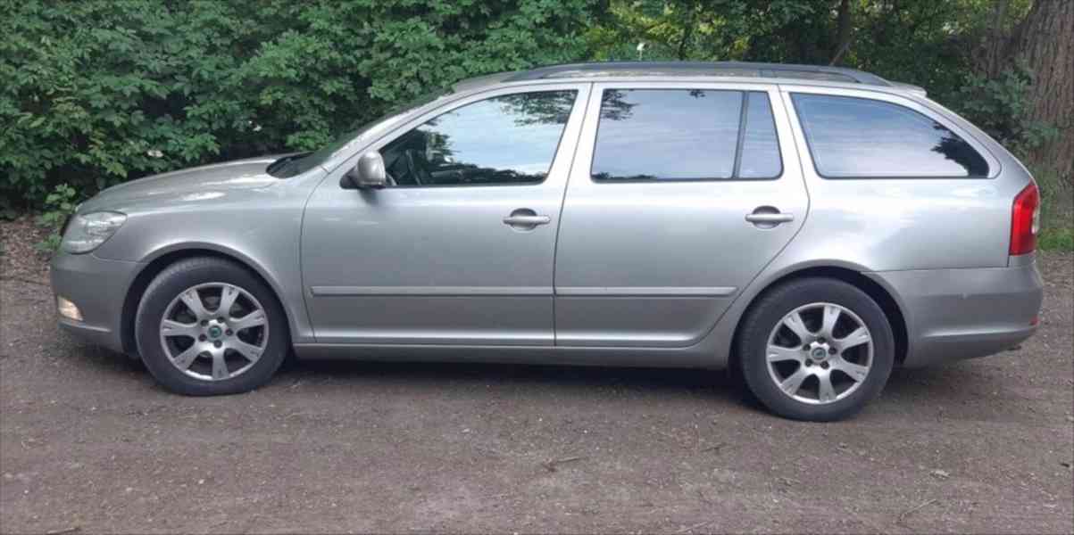 Škoda Octavia 1,9 II tdi rok 2010 - foto 4