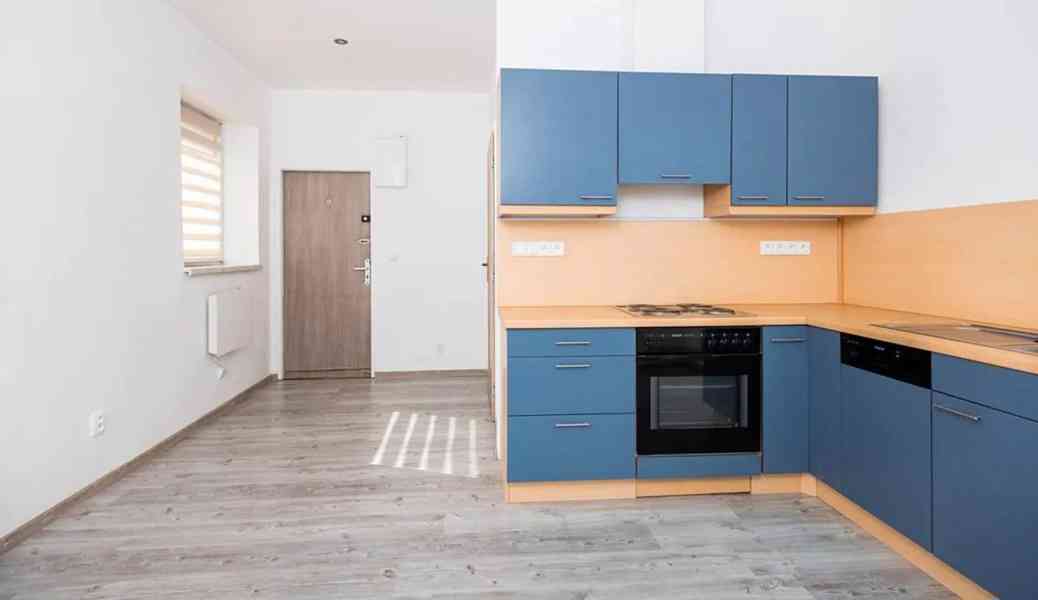 Prodej bytu 1+kk 21 m² - foto 4