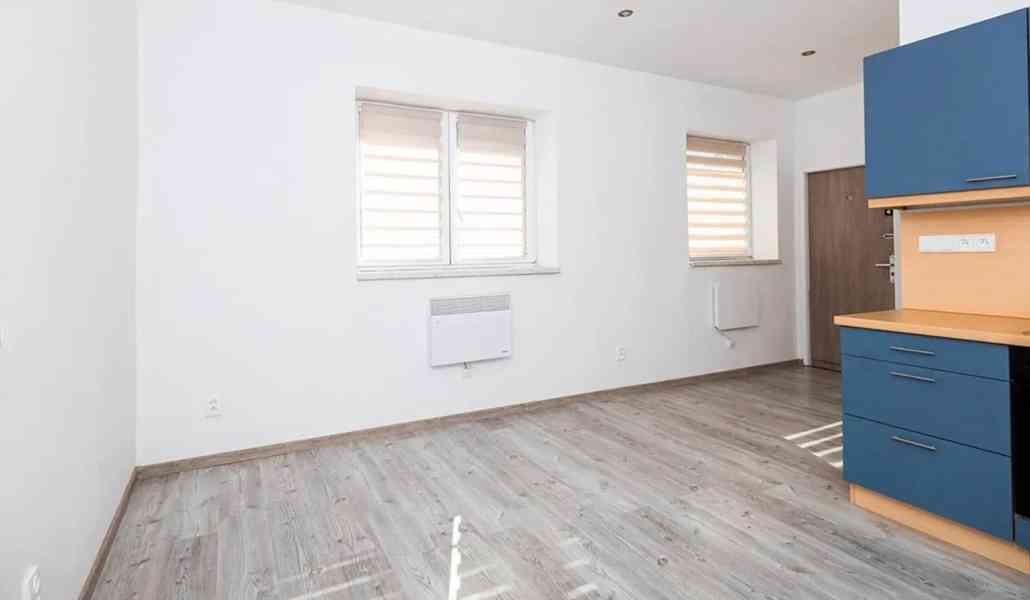 Prodej bytu 1+kk 21 m² - foto 10