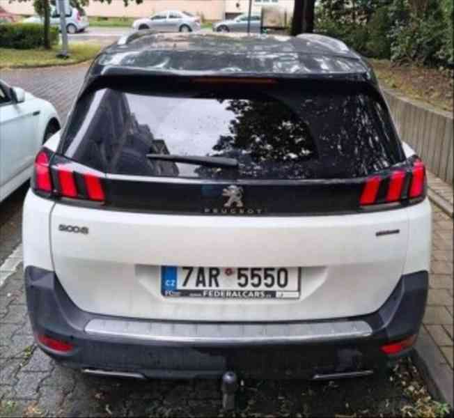 Peugeot 5008 2,0   HDi GT-Line 1.maj. + tažné - foto 2